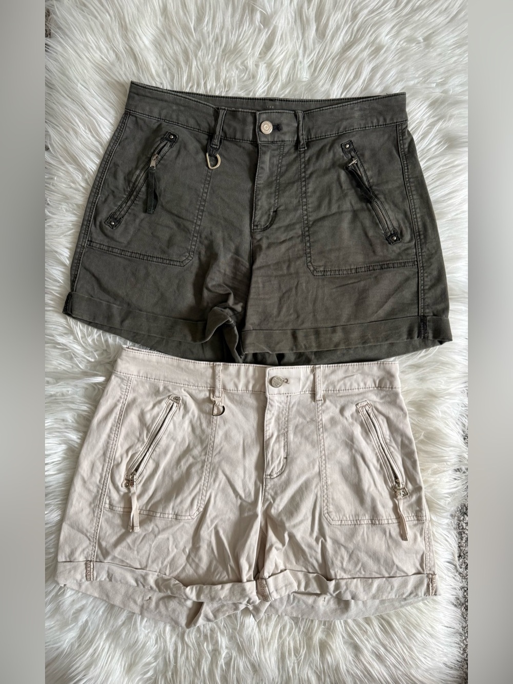 WHBM Pret a Play Midrise Shorts
